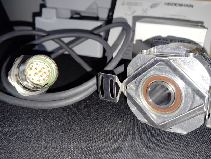 Codeur rotatif HEIDENHAIN type EQN 425-512
