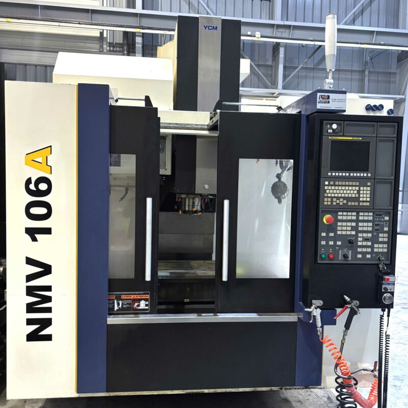 Centre d'usinage vertical, modèle NMV106A, YCM